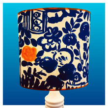 Charger l'image dans la galerie, OVAL30 Tissu années 80. Hauteur de 30 cms