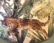 Charger l'image dans la galerie, Abat jour de forme tambour, contrecollé. Lin à motifs animalier.