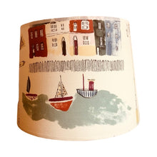 Charger l'image dans la galerie, Tambour 30. Bord de mers. fond blanc