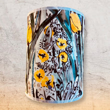 Charger l'image dans la galerie, Les pitchounes. Abat- jour cylindre. Contrecollé. Tissu Primavera de Lalie Design.