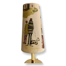 Charger l'image dans la galerie, Abat-jours. Des cônes élancés contrecollés.