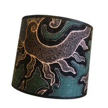 Charger l'image dans la galerie, Abat-jours tambour contrecollés. Batik indonésien. Voile de coton à motifs baroques.