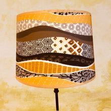 Charger l'image dans la galerie, Abat jour tambour contrecollé sur des tissus dans les tons jaunes. Lin, cotons.