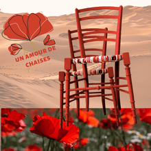 Charger l'image dans la galerie, Chaise ancienne paillée en torons de tissus de la collection Bougainvilliers.