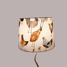 Charger l'image dans la galerie, Abat-jour-de-grande-taille-contrecollé-sur-un-tissu-à-motifs-cocottes-stylisées-allumé