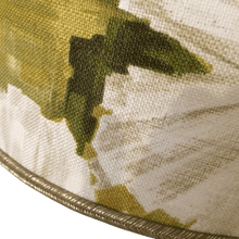Charger l'image dans la galerie, Abatjour tambour. Tissu Harlequin à grandes fleurs. Détail