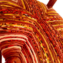 Charger l'image dans la galerie, Chaise ancienne lyre. Paillage été indien. Détail