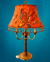Charger l'image dans la galerie, Lampe-bouillotte-Abat-jour-pagode-ronde-système-lyre-à-grains-orange-