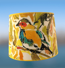 Charger l'image dans la galerie, Abat jour tambour de grande taille contrecollé. Tissu Pioupiou de Lalie Design. La Mue Créations.