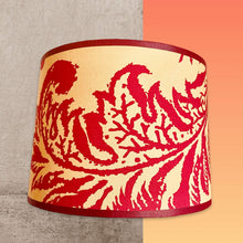 Charger l&#39;image dans la galerie, Abat jour tambour contrecollé. Tissu coton à motifs floraux Manuel Canovas.
